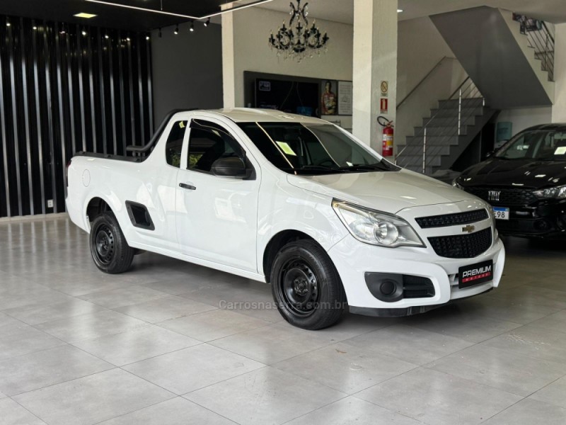 montana 1.4 mpfi ls cs 8v flex 2p manual 2017 dois irmaos