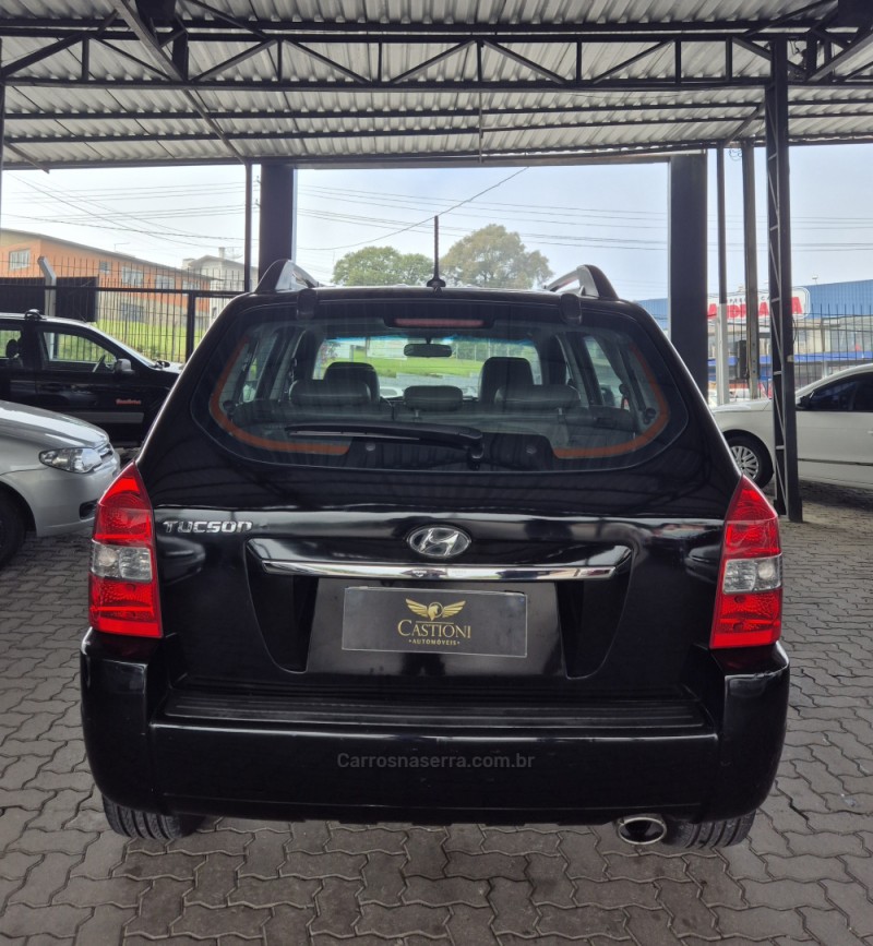 TUCSON 2.0 MPFI GLS BASE 16V 143CV 2WD FLEX 4P AUTOMÁTICO - 2016 - CAXIAS DO SUL