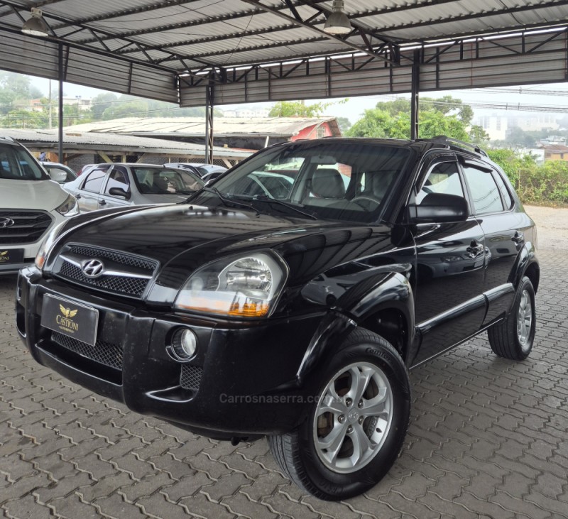 TUCSON 2.0 MPFI GLS BASE 16V 143CV 2WD FLEX 4P AUTOMÁTICO - 2016 - CAXIAS DO SUL