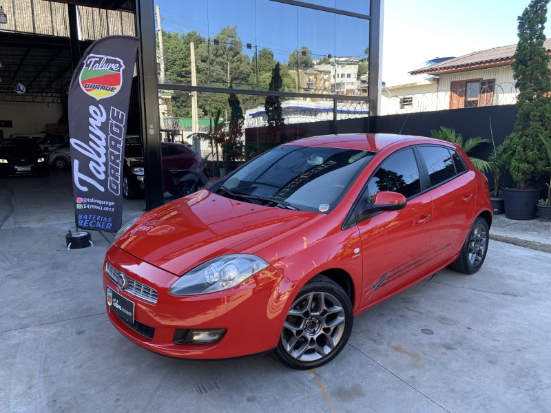 bravo 1.8 wolverine 16v flex 4p automatizado 2014 caxias do sul