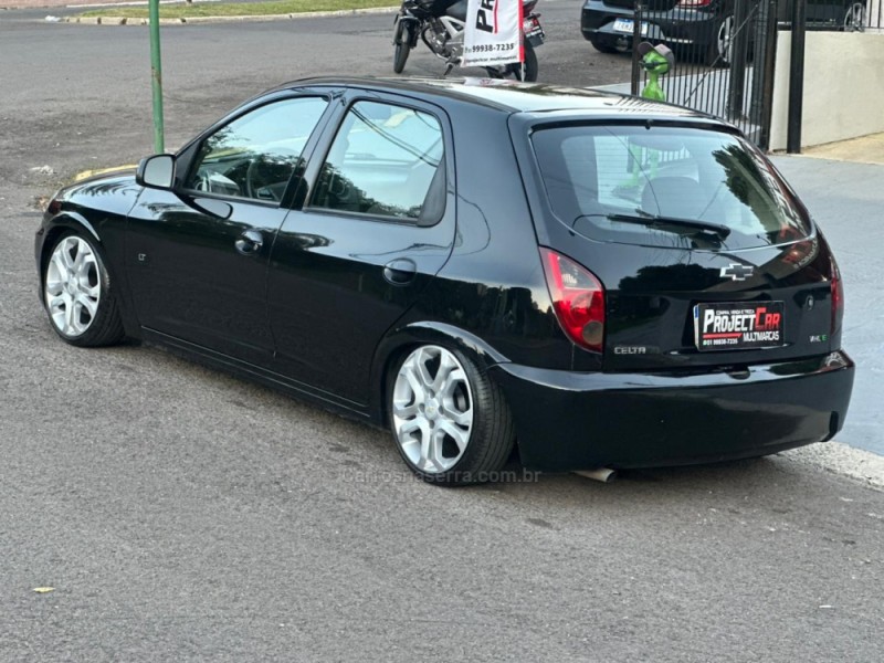CELTA 1.0 MPFI LT 8V FLEX 4P MANUAL - 2012 - NOVO HAMBURGO