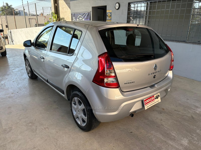 SANDERO 1.6 PRIVILÉGE 8V FLEX 4P MANUAL - 2012 - CAXIAS DO SUL