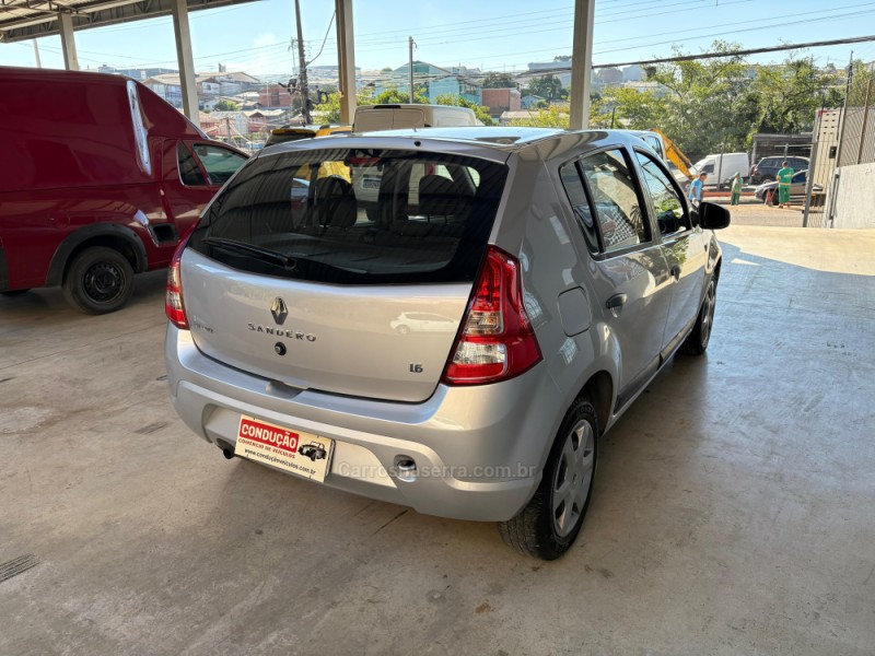 SANDERO 1.6 PRIVILÉGE 8V FLEX 4P MANUAL - 2012 - CAXIAS DO SUL