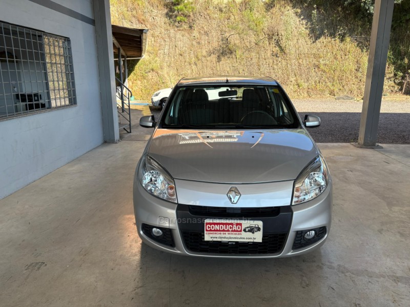 SANDERO 1.6 PRIVILÉGE 8V FLEX 4P MANUAL - 2012 - CAXIAS DO SUL