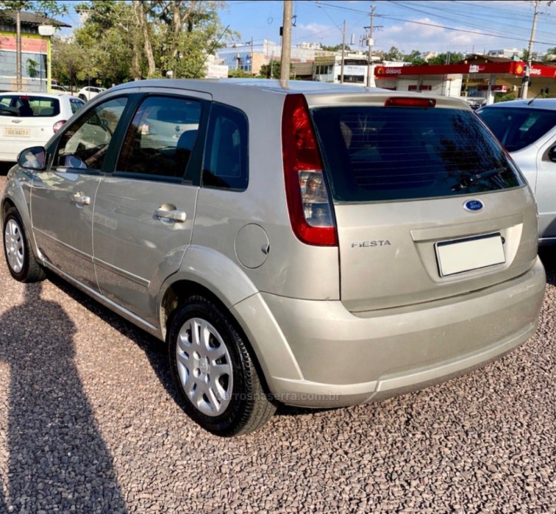 FIESTA 1.6 MPI CLASS HATCH 8V FLEX 4P MANUAL - 2013 - ESTâNCIA VELHA