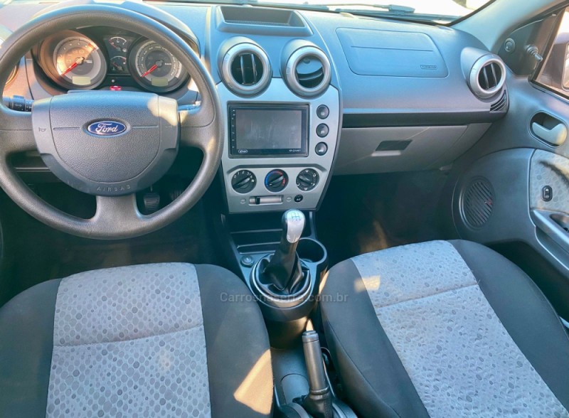 FIESTA 1.6 MPI CLASS HATCH 8V FLEX 4P MANUAL - 2013 - ESTâNCIA VELHA