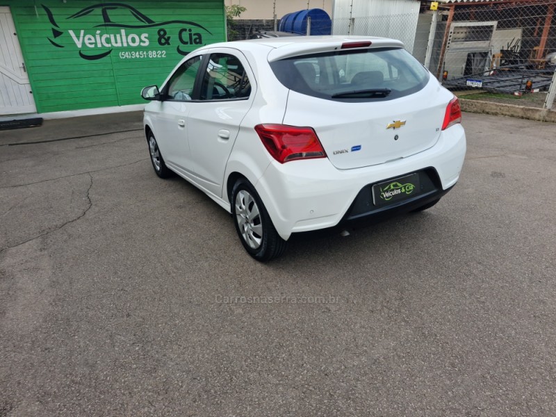 ONIX 1.4 MPFI LT 8V FLEX 4P AUTOMÁTICO - 2018 - BENTO GONçALVES