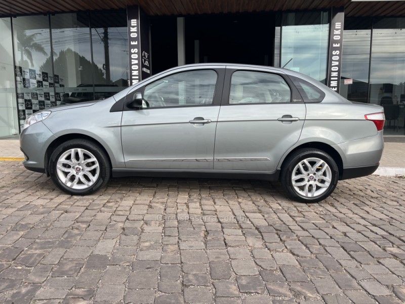 grand siena 1.6 mpi essence 16v flex 4p automatizado 2014 veranopolis