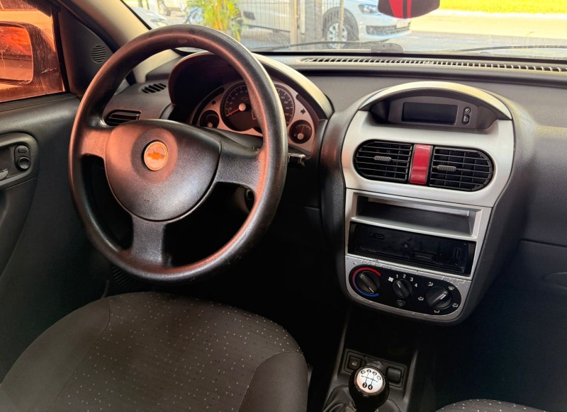 CORSA 1.4 MPFI PREMIUM 8V FLEX 4P MANUAL - 2008 - CANELA