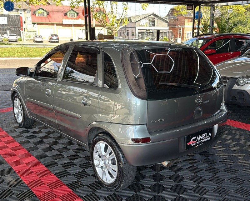 CORSA 1.4 MPFI PREMIUM 8V FLEX 4P MANUAL - 2008 - CANELA