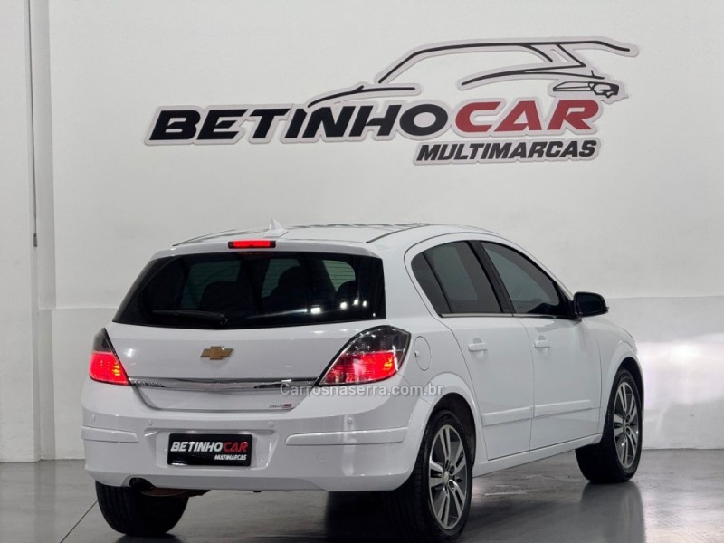 VECTRA 2.0 MPFI GT-X HATCH 8V FLEX 4P AUTOMÁTICO - 2011 - ESTâNCIA VELHA