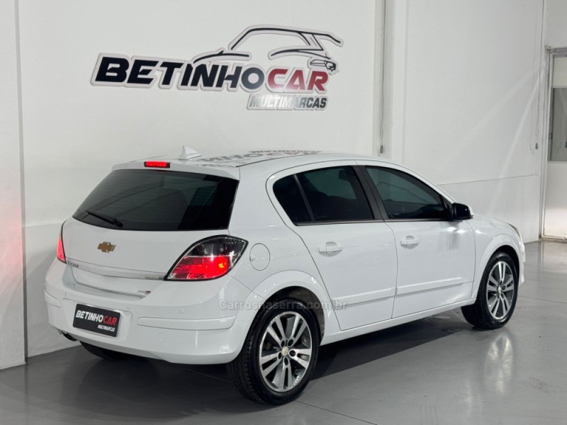 VECTRA 2.0 MPFI GT-X HATCH 8V FLEX 4P AUTOMÁTICO - 2011 - ESTâNCIA VELHA