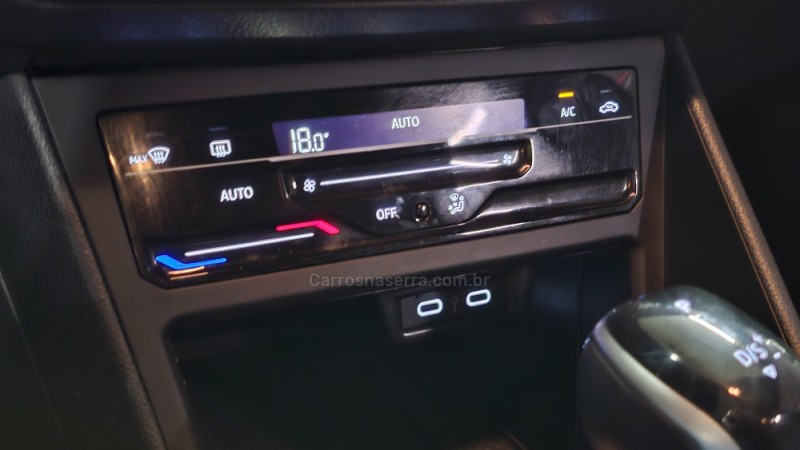 NIVUS 1.0 TSI HIGHLINE FLEX 4P AUTOMÁTICO - 2023 - PORTO ALEGRE