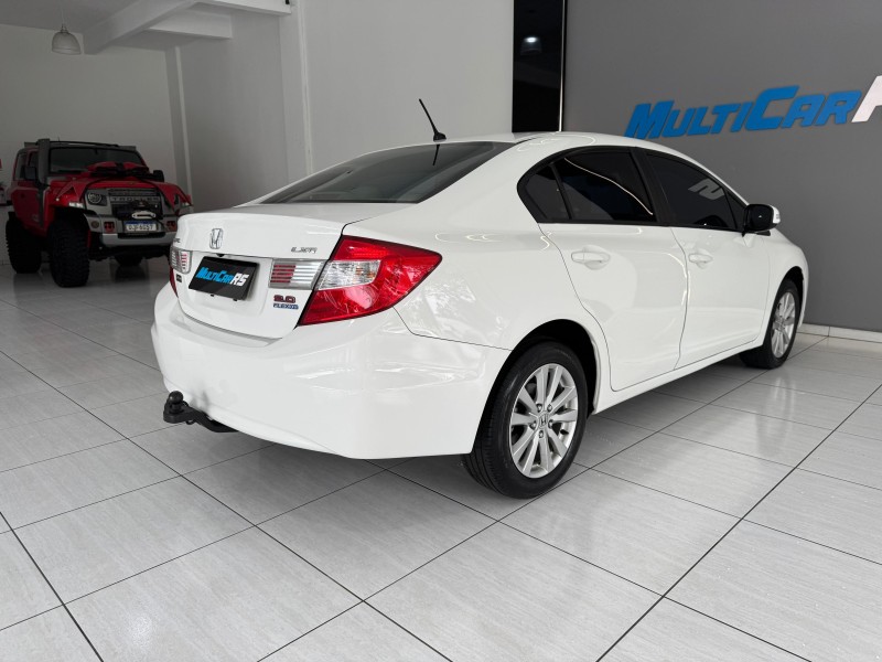 CIVIC 2.0 LXR 16V FLEX 4P AUTOMÁTICO - 2014 - ESTâNCIA VELHA