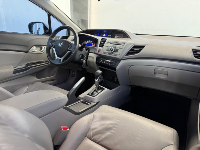 CIVIC 2.0 LXR 16V FLEX 4P AUTOMÁTICO - 2014 - ESTâNCIA VELHA