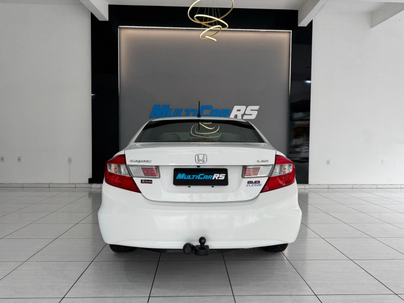 CIVIC 2.0 LXR 16V FLEX 4P AUTOMÁTICO - 2014 - ESTâNCIA VELHA