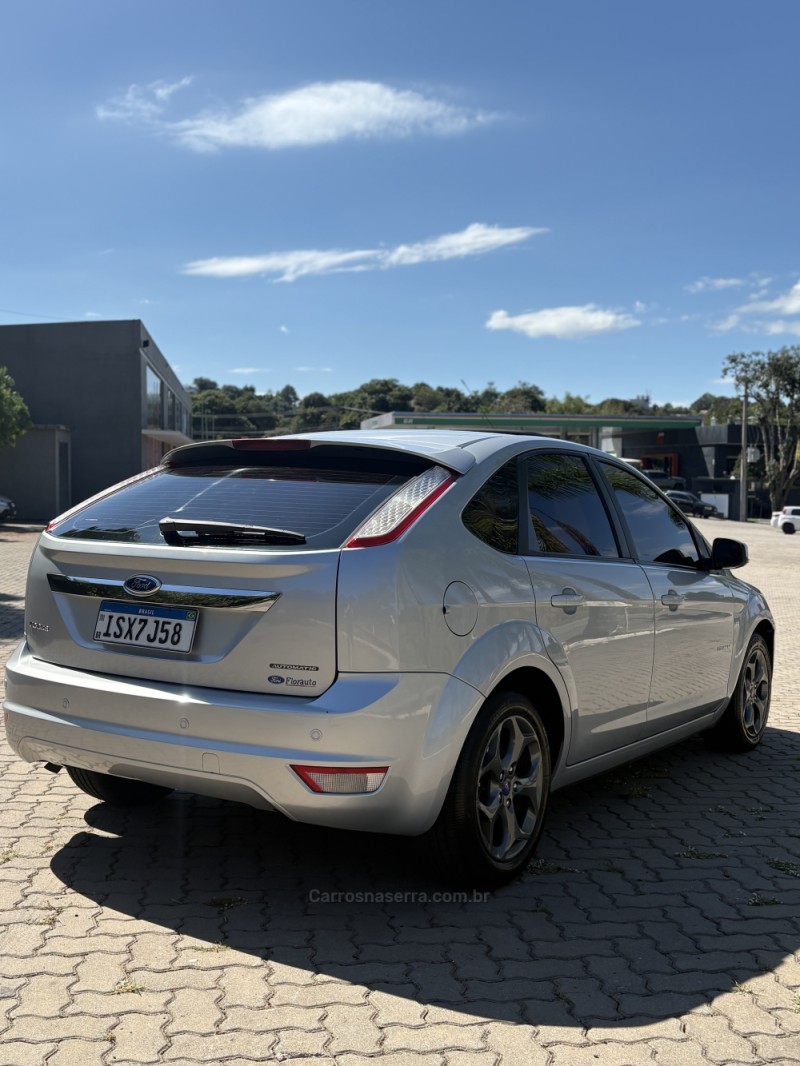 FOCUS 2.0 TITANIUM 16V FLEX 4P AUTOMÁTICO - 2012 - GARIBALDI