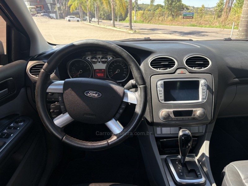 FOCUS 2.0 TITANIUM 16V FLEX 4P AUTOMÁTICO - 2012 - GARIBALDI