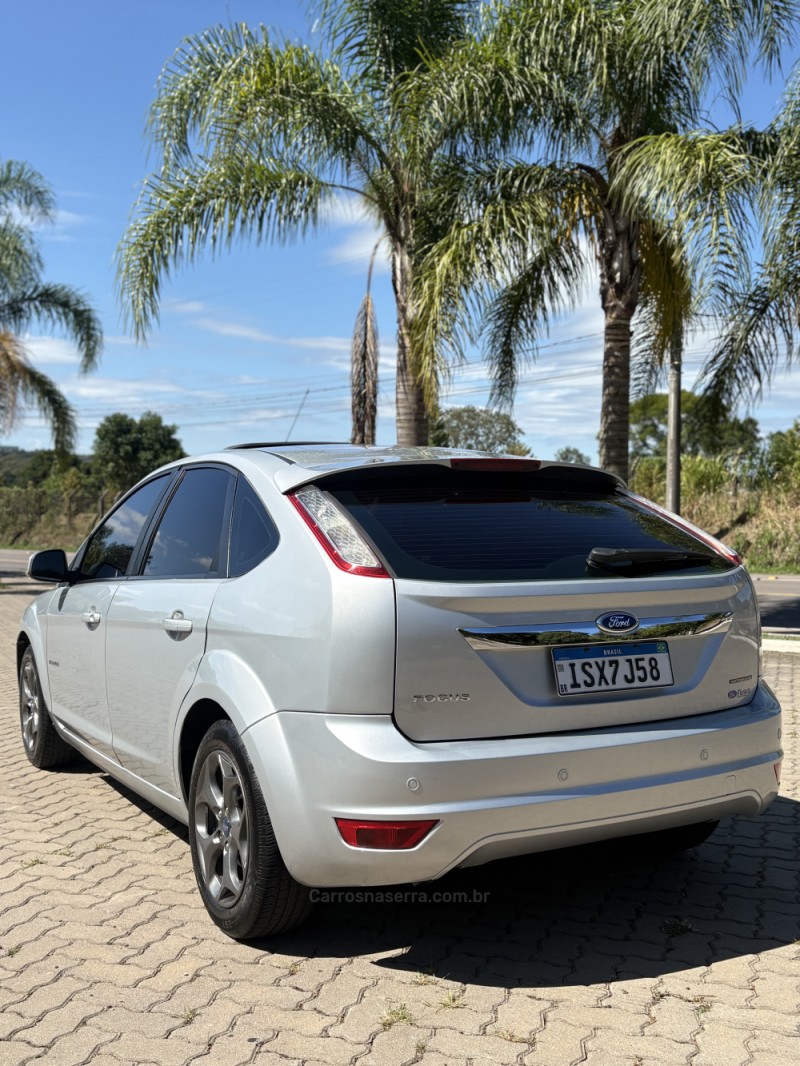 FOCUS 2.0 TITANIUM 16V FLEX 4P AUTOMÁTICO - 2012 - GARIBALDI
