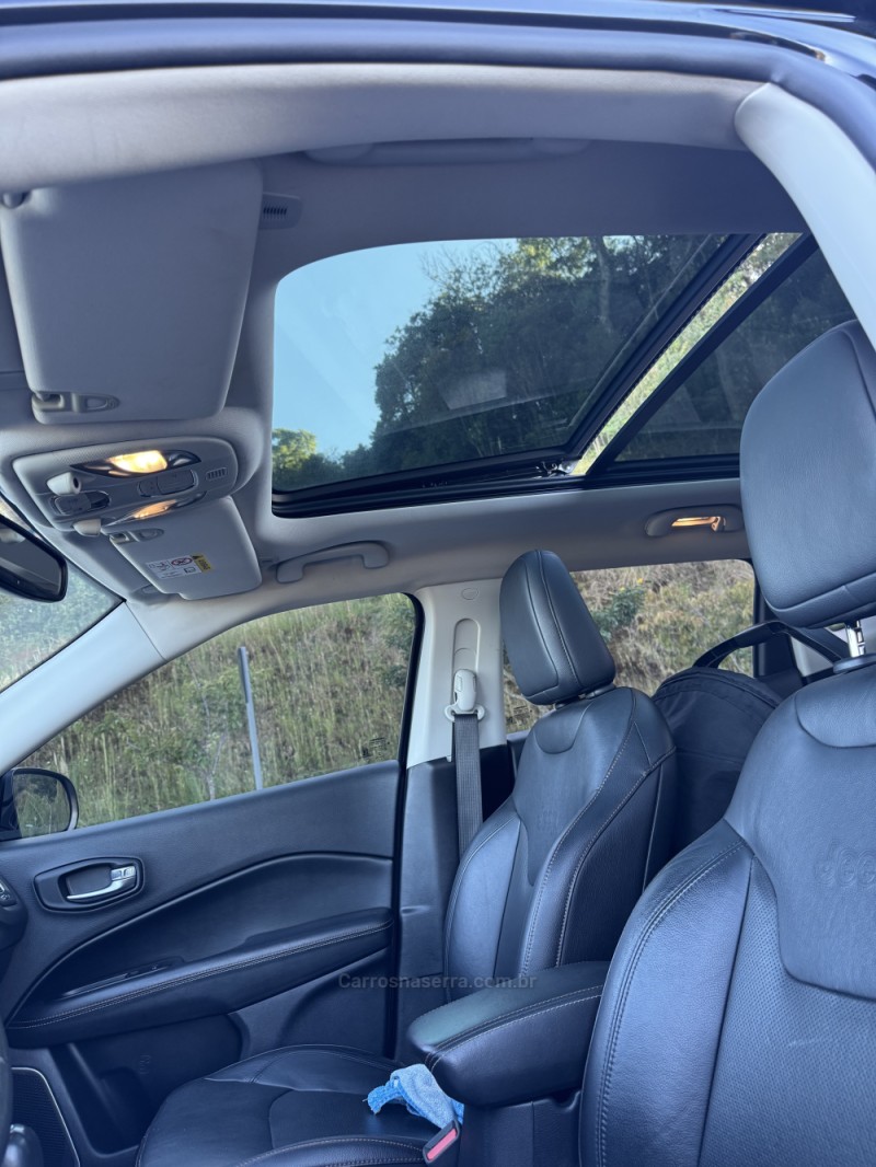COMPASS 2.0 16V FLEX LONGITUDE AUTOMÁTICO - 2018 - CARLOS BARBOSA