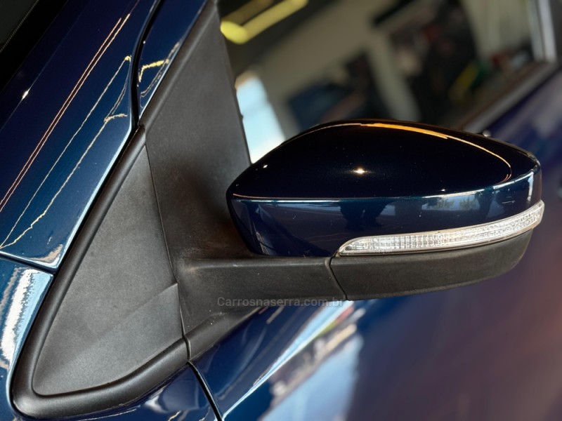 SPACEFOX 1.6 MI COMFORTLINE 8V FLEX 4P MANUAL - 2015 - DOIS IRMãOS