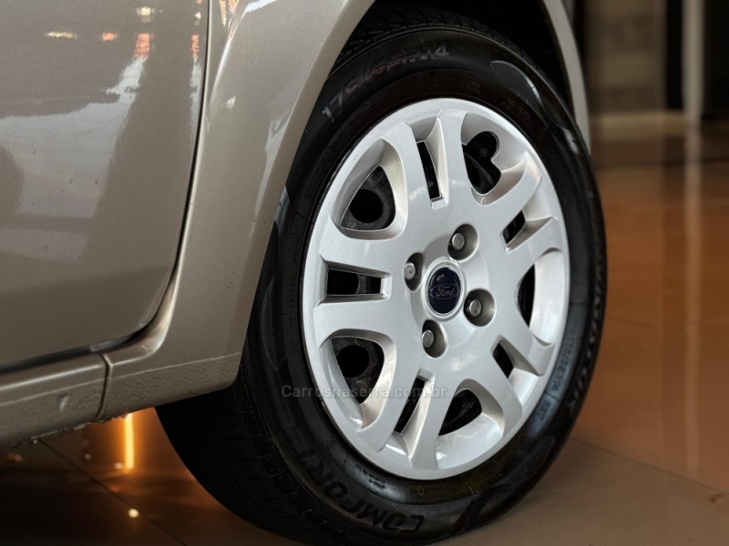 FIESTA 1.0 MPI HATCH 8V FLEX 4P MANUAL - 2011 - DOIS IRMãOS