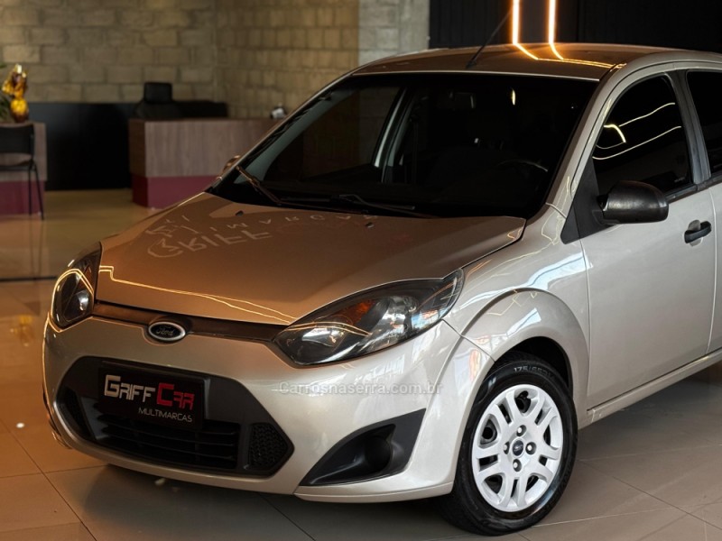 FIESTA 1.0 MPI HATCH 8V FLEX 4P MANUAL - 2011 - DOIS IRMãOS