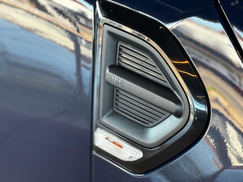 COOPER 1.5 12V TURBO GASOLINA 4P AUTOMÁTICO - 2017 - DOIS IRMãOS