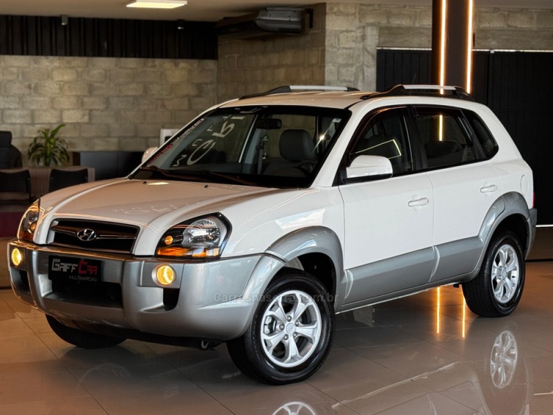 TUCSON 2.0 MPFI GLS 16V 143CV 2WD FLEX 4P AUTOMÁTICO - 2014 - DOIS IRMãOS