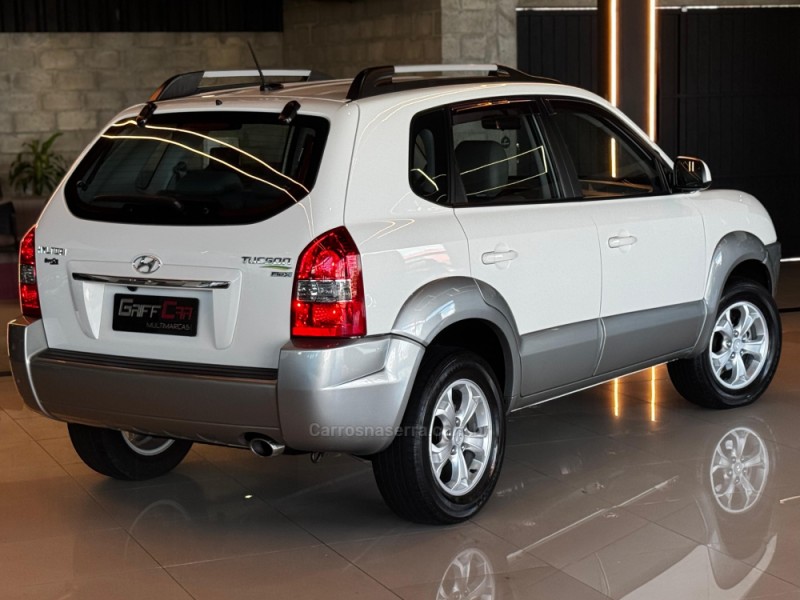 TUCSON 2.0 MPFI GLS 16V 143CV 2WD FLEX 4P AUTOMÁTICO - 2014 - DOIS IRMãOS