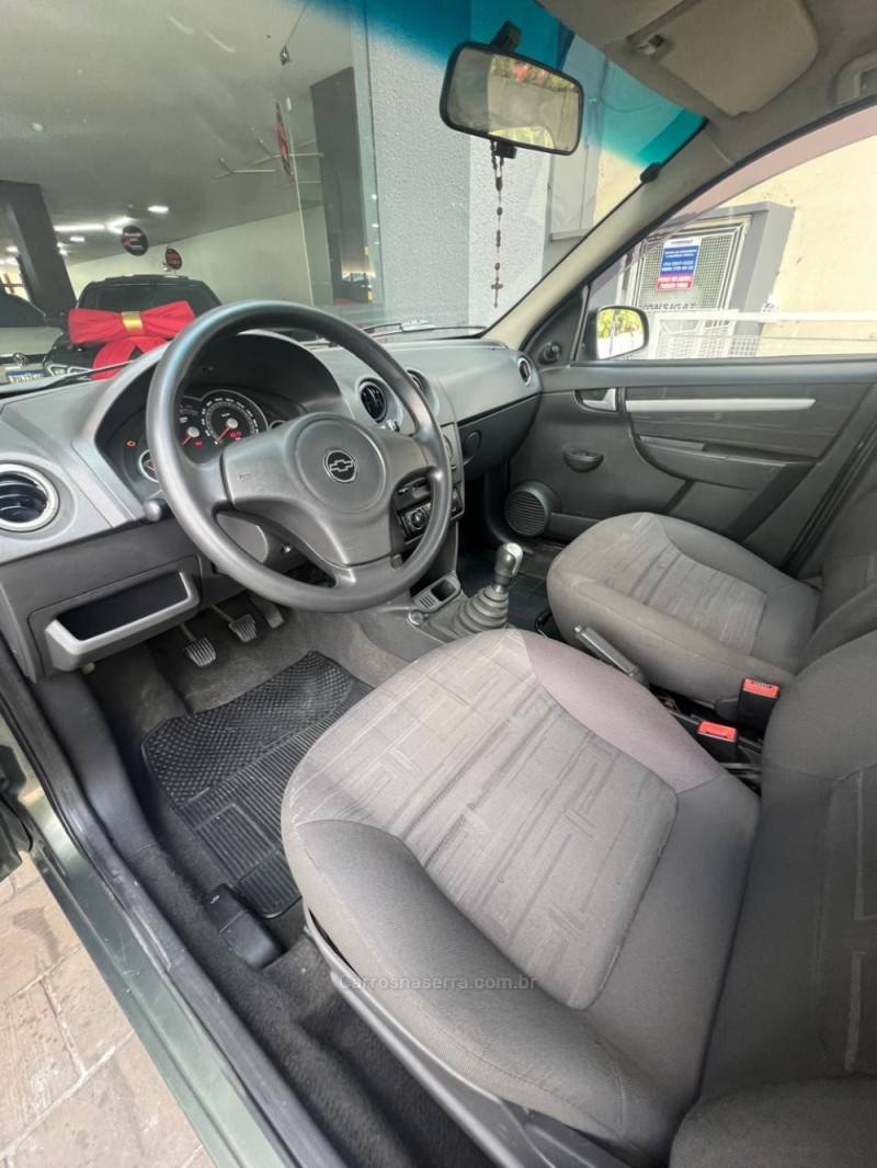 PRISMA 1.0 MPFI LT 8V FLEX 4P MANUAL - 2010 - CAXIAS DO SUL