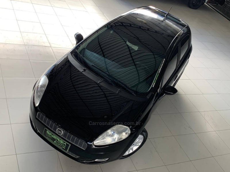 PUNTO 1.6 ESSENCE 16V FLEX 4P MANUAL - 2012 - CAXIAS DO SUL