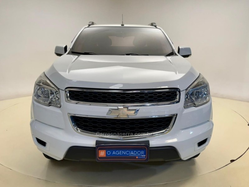 S10 2.4 ADVANTAGE 4X2 CD 8V FLEX 4P MANUAL - 2016 - SANTA CRUZ DO SUL