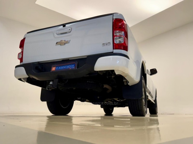 S10 2.4 ADVANTAGE 4X2 CD 8V FLEX 4P MANUAL - 2016 - SANTA CRUZ DO SUL