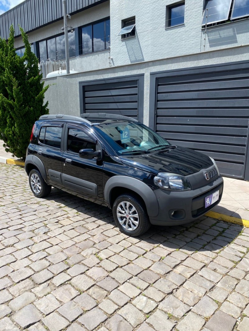 UNO 1.0 WAY 8V FLEX 4P MANUAL