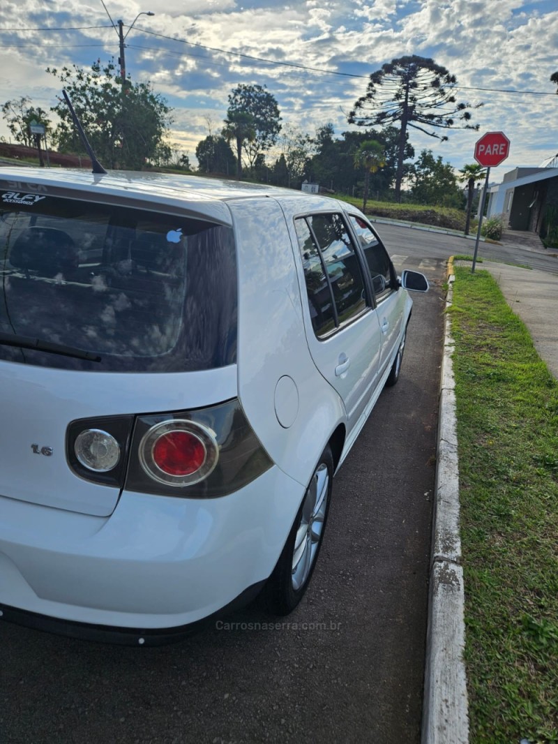 GOLF 1.6 MI BLACK & SILVER 8V GASOLINA 4P MANUAL - 2008 - VERANóPOLIS