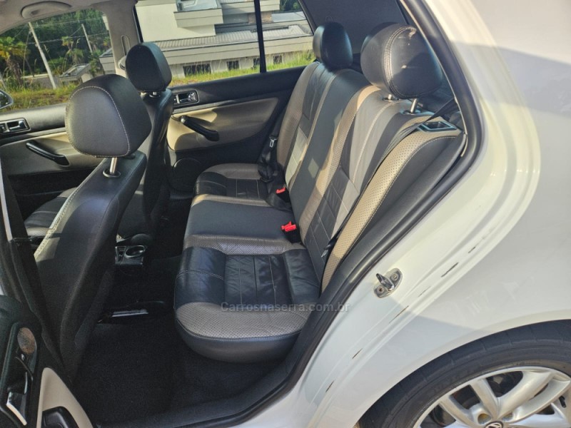 GOLF 1.6 MI BLACK & SILVER 8V GASOLINA 4P MANUAL - 2008 - VERANóPOLIS