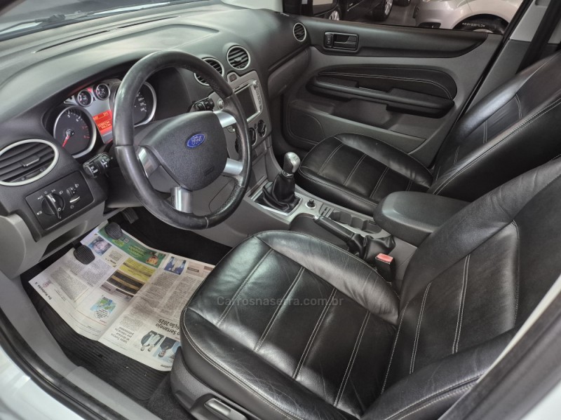 FOCUS 1.6 GLX 16V FLEX 4P MANUAL - 2012 - GARIBALDI