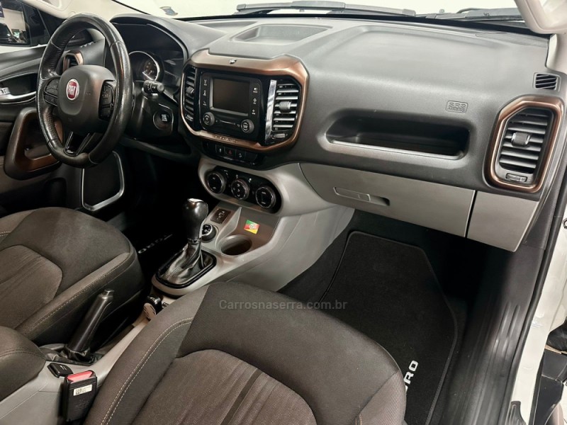 TORO 2.0 16V TURBO DIESEL VOLCANO AT9 4X4 AUTOMÁTICO - 2019 - CAXIAS DO SUL