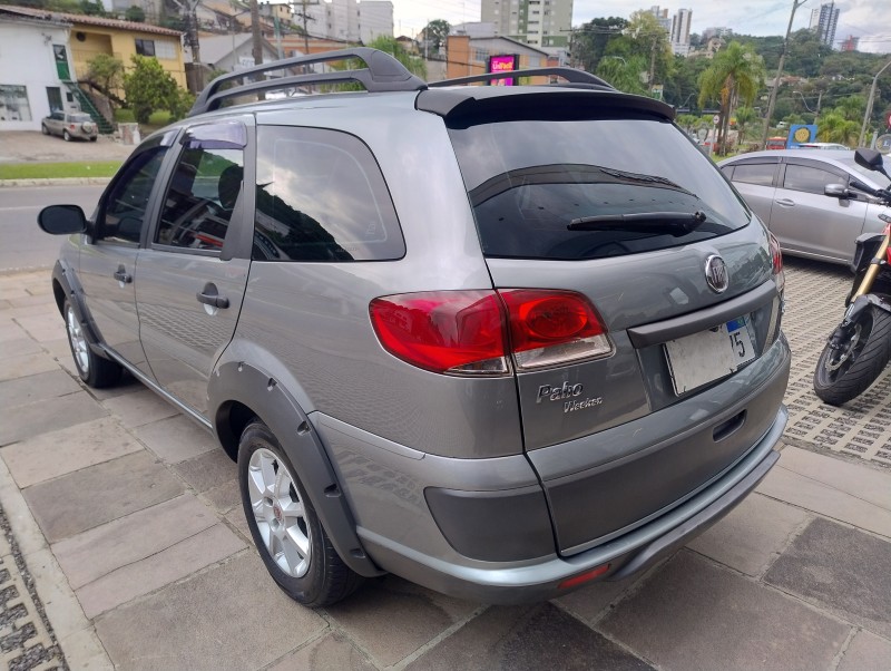 PALIO 1.6 TREKKING WEEKEND 16V FLEX 4P MANUAL - 2012 - CAXIAS DO SUL