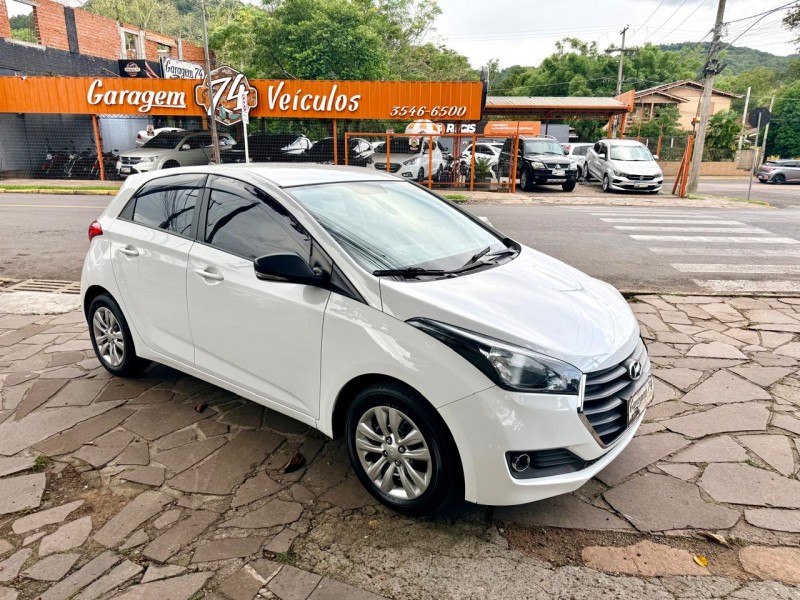 HB20 1.0 COMFORT 12V FLEX 4P MANUAL - 2018 - TRêS COROAS