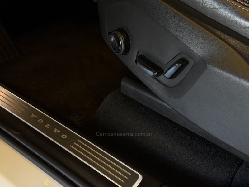 XC90 2.0 T8 INSCRIPTION 16V HÍBRIDO 4P AUTOMÁTICO - 2020 - CAXIAS DO SUL