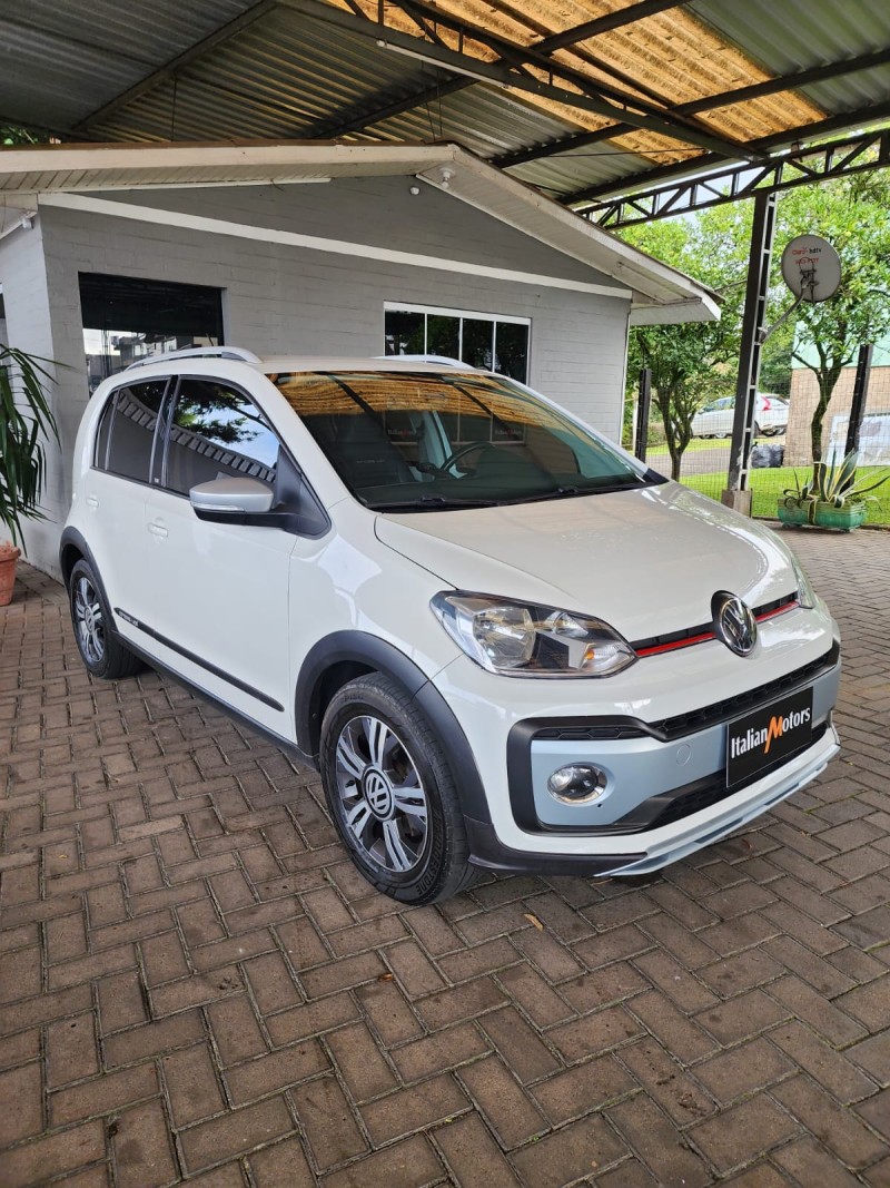 up 1.0 tsi cross 12v flex 4p manual 2018 caxias do sul