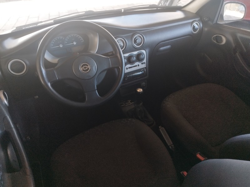 CELTA 1.0 MPFI SUPER 8V FLEX 4P MANUAL - 2005 - VERANóPOLIS