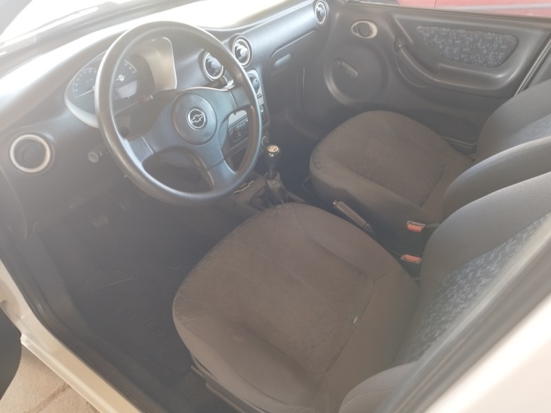 CELTA 1.0 MPFI SUPER 8V FLEX 4P MANUAL - 2005 - VERANóPOLIS