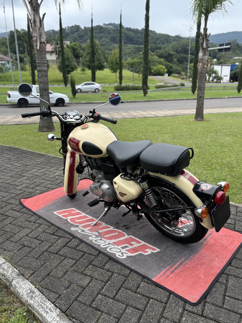 BLT C500 - 2017 - FELIZ