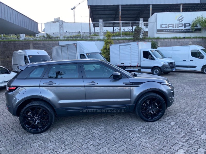 RANGE ROVER EVOQUE 2.0 SE 4WD 16V GASOLINA 4P AUTOMÁTICO - 2018 - FARROUPILHA