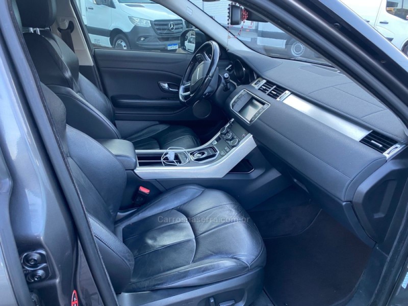 RANGE ROVER EVOQUE 2.0 SE 4WD 16V GASOLINA 4P AUTOMÁTICO - 2018 - FARROUPILHA