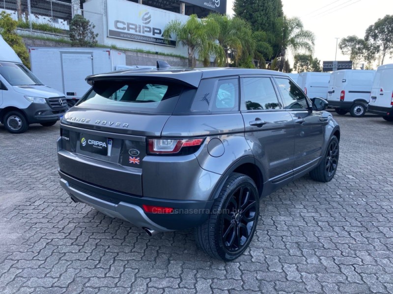 RANGE ROVER EVOQUE 2.0 SE 4WD 16V GASOLINA 4P AUTOMÁTICO - 2018 - FARROUPILHA