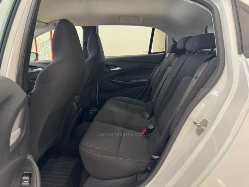 ONIX 1.0 LT 12V TURBO FLEX 4P AUTOMÁTICO - 2024 - VERANóPOLIS